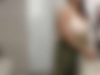 Live cam show with AmbarSofhia - Ebony on Camming Site | colombia