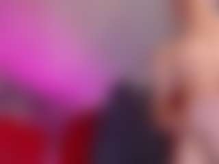Show live cam dengan PALOMA BLONDER - Average di Camsoda