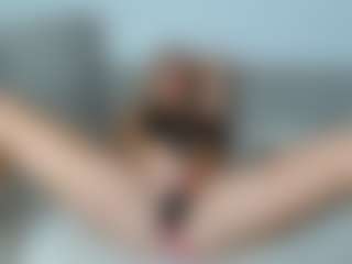 Elina's Live Sex Cam Show