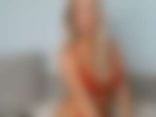 Elina's Live Sex Cam Show