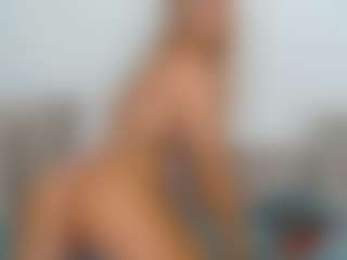 Elina's Live Sex Cam Show