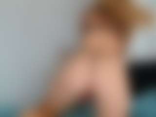 Elina's Live Sex Cam Show