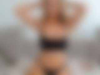 Elina's Live Sex Cam Show