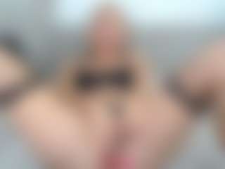 Elina's Live Sex Cam Show
