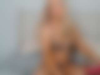 Seks show na żywo z Elina
