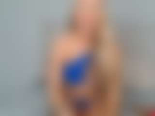 Elina's Live Sex Cam Show