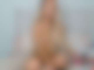 Elina's Live Sex Cam Show