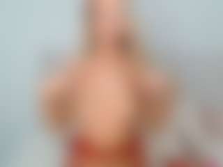 Show Live Sex Cam Elina
