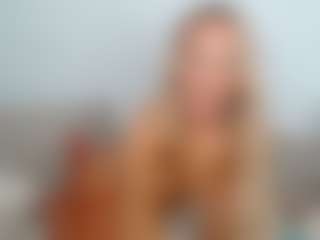 Show in cam erotica live di Elina