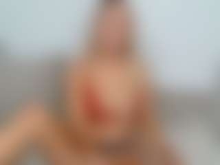 Show Live Sex Cam Elina