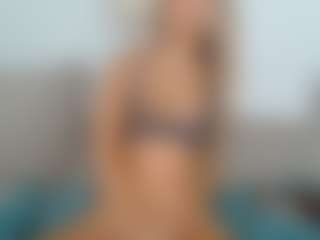 Elinas Live-Sex-Cam-Show