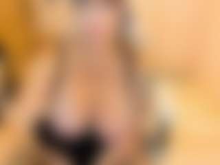 Live cam show with CharlotteFlorence - Amateur Mature on Strip Flash - Live Sex Shows