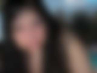 Live cam show with MelanieFawker - Glasses on StripNow