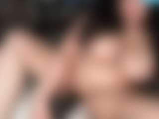 MelanieFawker MILF webcam performer live streaming
