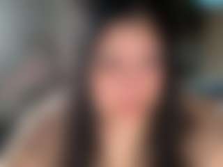MelanieFawker MILF webcam performer live streaming