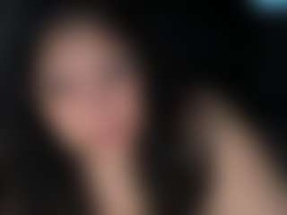 Live cam show with MelanieFawker - Glasses on milfzrlive.com