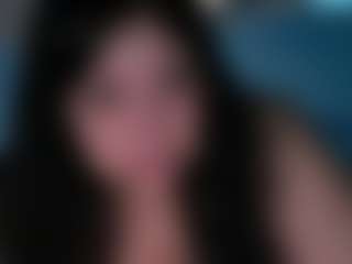 MelanieFawker MILF webcam performer live streaming