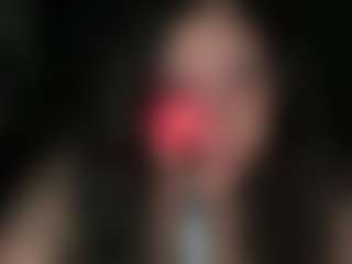 Live cam show with MelanieFawker - Glasses on justonemore.cc