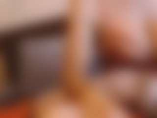 Live cam show with NoraNoir - Sexwebcam Pornstar on Fit Hotties