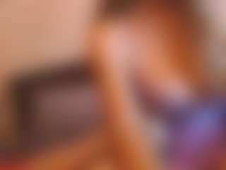 Live cam show with NoraNoir - Gamer Pornstar on 1on1-livenow