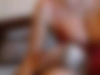 Live cam show with NoraNoir - Butt Plug on slutload
