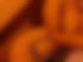 Live cam show with NoraNoir - Pornstar BBW on x69.live