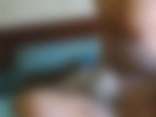Live-Cam-Show mit NoraNoir - Pornstar Strip auf Camsoda