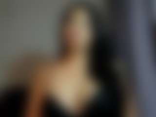 isabel duque MILF webcam performer live streaming