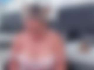 Live cam show with Dolly-bm - Office on https://playwithruby.com
