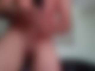 robbiluv's Live Sex Cam Show