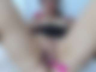 samantrak-love's Live Sex Cam Show