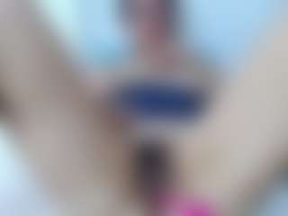 samantrak-love's Live Sex Cam Show