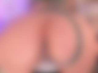 ohyesly's Live Sex Cam Show