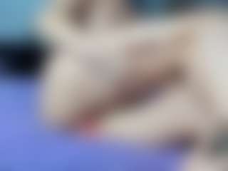 Live cam show with beckyspearss - Mature on Gym Cam Girls