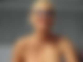 Live cam show with beckyspearss - Blonde Hair on fapnchat
