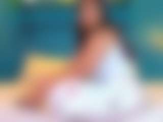 Live cam show with Cataleya - Yoga MILF on LiveSexCams6