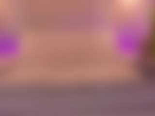 Live cam show with Cataleya - Yoga MILF on Lustler