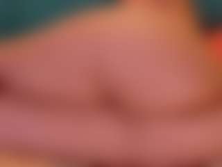 Cataleya MILF webcam performer live streaming