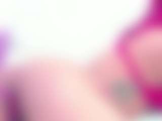 Live cam show with MiaWeiss - Small Ass on Free Soda
