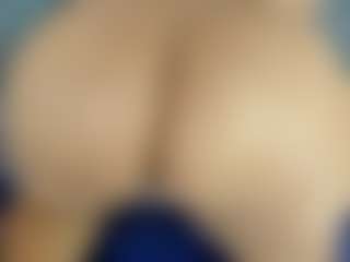 Luccia Porter's Live Sex Cam Show