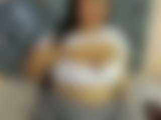 Luccia Porter's Live Sex Cam Show