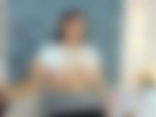 Luccia Porter's Live Sex Cam Show