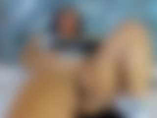 Live cam show with Luccia Porter - Oil on Strip Flash - Live Sex Shows