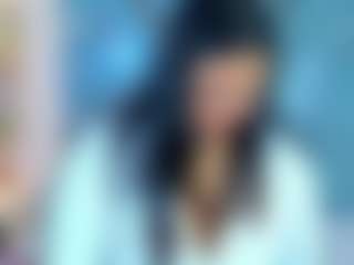 Live cam show with Luccia Porter - Oil on SquirtSoMuch