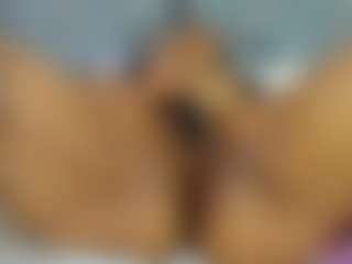 Live cam show with Luccia Porter - Smoking on Mixed Magazine Live