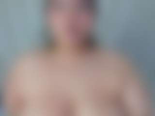 Luccia Porter's Live Sex Cam Show