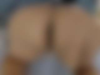 Luccia Porter's Live Sex Cam Show