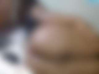 queenloovee's Live Sex Cam Show