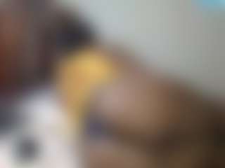 queenloovee's Live Sex Cam Show
