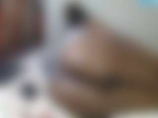 queenloovee's Live Sex Cam Show